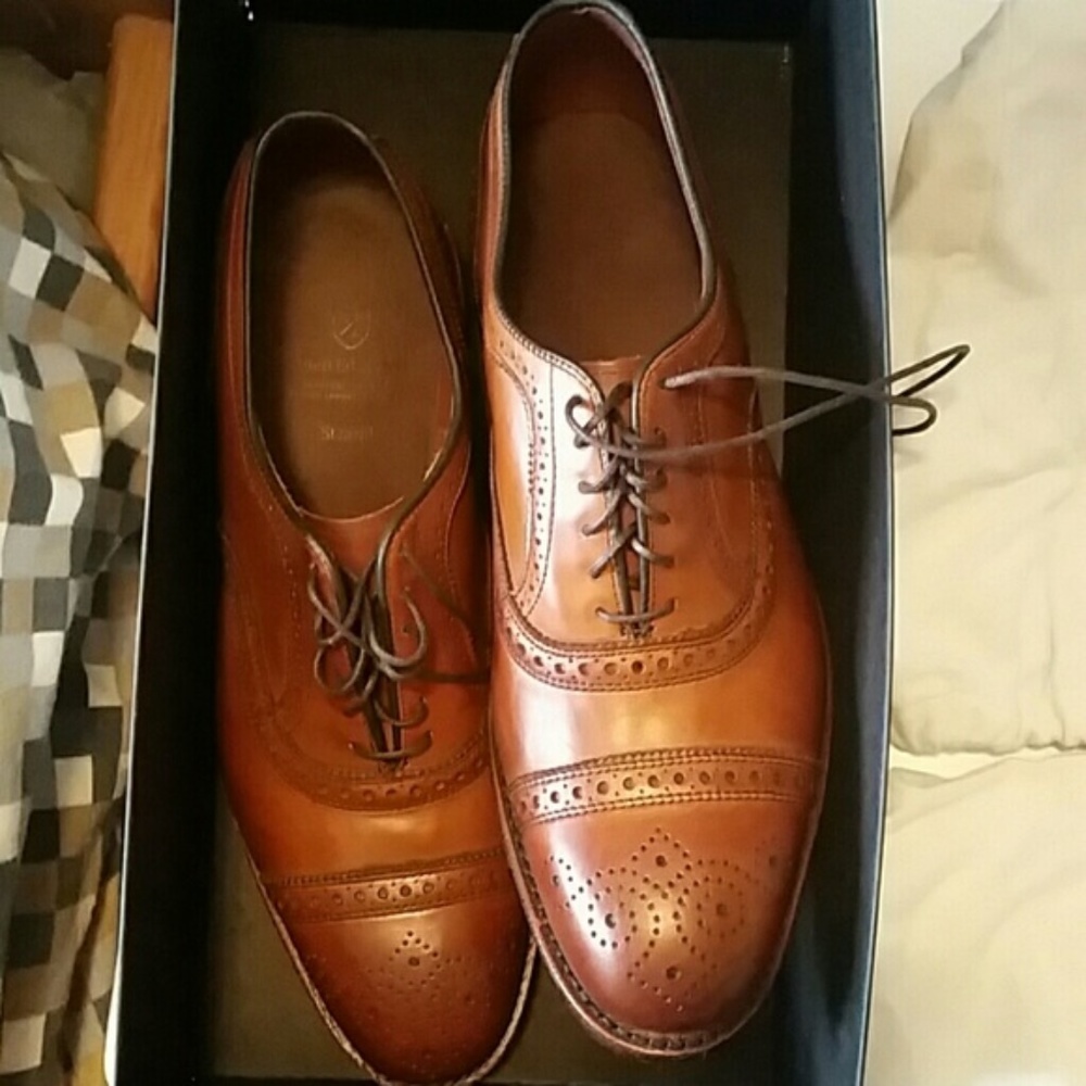 NWT Allen Edmonds Strands Walnut Color